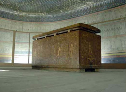 Thutmose III tomb